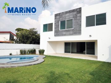 Hermosa Casa en venta. Lomas de Cocoyoc
