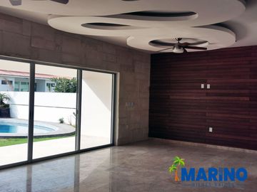 Hermosa Casa en venta. Lomas de Cocoyoc