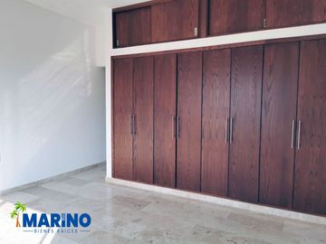 Hermosa Casa en venta. Lomas de Cocoyoc