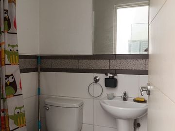 VENTA CASA CHOSICA SANTA MARIA PISCINA 4 DORM. 2 COCHERAS