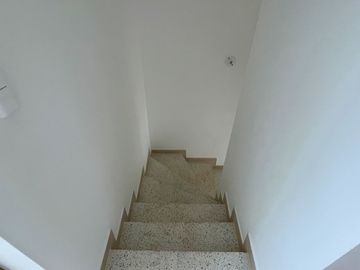 Extraordinaria casa nueva en Cerritos en conjunto con piscina con 3 alcobas y 3 baños. Galicia. Pereira.