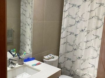 SE VENDE FINO DEPARTAMENTO EN ZONA EXCLUSIVA DE SAN ISIDRO - Av. Santo Toribio .