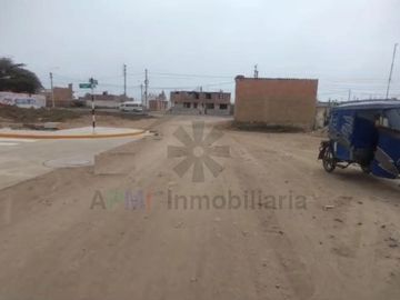 REMATE DE AMPLIO TERRENO EN PUERTO ETEN
