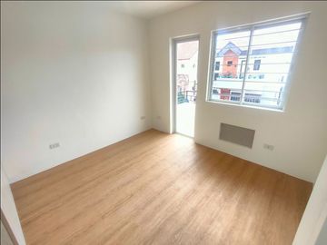 BRAND NEW SINGLE ATTACHED HOUSE AND LOT FOR SALE IN MOLINO III