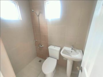 BRAND NEW SINGLE ATTACHED HOUSE AND LOT FOR SALE IN MOLINO III