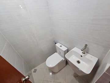 BRAND NEW SINGLE ATTACHED HOUSE AND LOT FOR SALE IN TOWN AND COUNTRY WEST MOLINO III