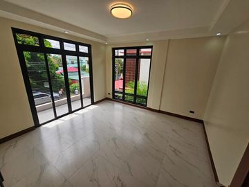 BRAND NEW SINGLE ATTACHED HOUSE AND LOT FOR SALE IN TOWN AND COUNTRY WEST MOLINO III