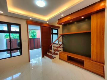 BRAND NEW TOWNHOUSE AND LOT FOR SALE IN TOWN AND COUNTRY WEST MOLINO III