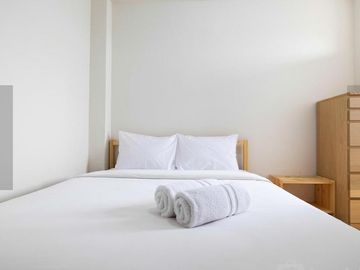 Jual Cepat Oak Tower, 2 BR Jadi 1, Semi Furnish, No Unit Cantik, Dekat Kelapa Gading
