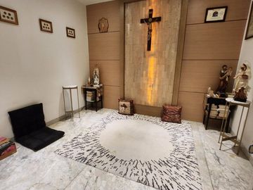 RUMAH ASRI dgn TAMAN di KOMPLEK PONDOK ANGGREK, JAKBAR dkt TAMAN ANGGREK
