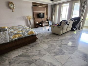 RUMAH ASRI dgn TAMAN di KOMPLEK PONDOK ANGGREK, JAKBAR dkt TAMAN ANGGREK