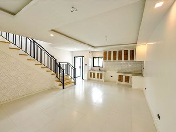 4 Bedroom with Toilet and Bath House and Lot for Sale in Pilar, Las Pinas City