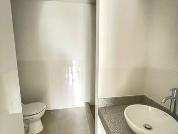 VENDO DUPLEX ESTRENO DE 2 DORM. CON ESTAC– SURQUILLO $155,000
