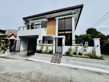 Brand New Stylish Corner House and Lot for Sale Multinational Village Parañaque City