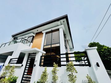 Brand New Stylish Corner House and Lot for Sale Multinational Village Parañaque City