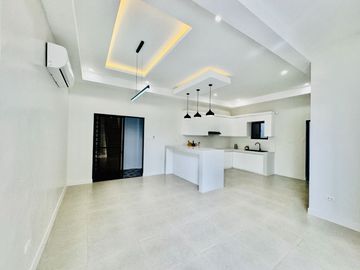 Brand New Stylish Corner House and Lot for Sale Multinational Village Parañaque City