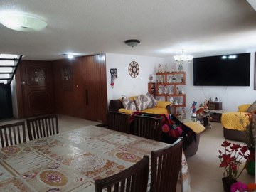 VENTA DE HERMOSA CASA EN LA PERLA, NEZAHUALCOYOTL❗❗❗