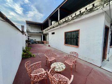 ¡Descubre el Potencial de Inversión en Río Grande 231: Amplia Propiedad en Puerto Vallarta!
