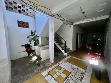 ¡Descubre el Potencial de Inversión en Río Grande 231: Amplia Propiedad en Puerto Vallarta!