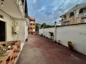 ¡Descubre el Potencial de Inversión en Río Grande 231: Amplia Propiedad en Puerto Vallarta!