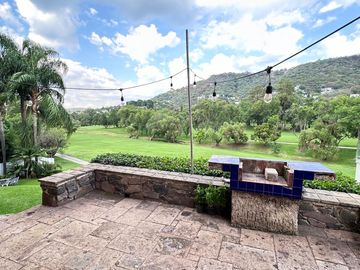 CASA EN VENTA EN LAS CAÑADAS