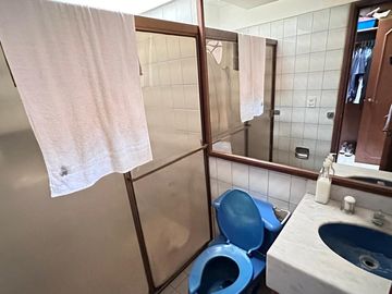 CASA EN VENTA EN LAS CAÑADAS