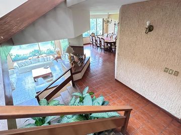 CASA EN VENTA EN LAS CAÑADAS