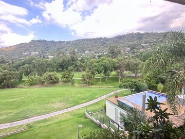 CASA EN VENTA EN LAS CAÑADAS