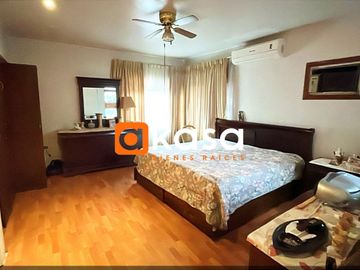 Casa en Venta en Valle, San Pedro Garza García.