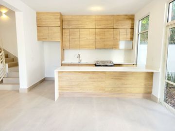 Venta de Casa en Col Mirasierra