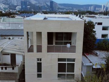Venta de Casa en Col Mirasierra