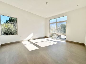 Venta de Casa en Col Mirasierra
