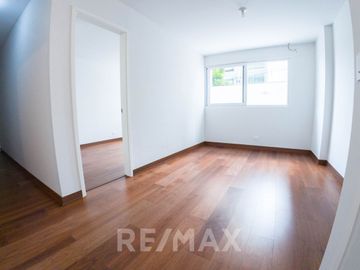 Exclusivo Departamento Flat De Estreno C/ Ascensor Directo | Edificio Frente Al Golf De San Isidro