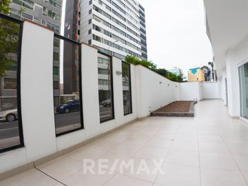 Exclusivo Departamento Flat De Estreno C/ Ascensor Directo | Edificio Frente Al Golf De San Isidro