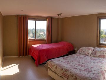 Maravillosa Parcela Con Casa de 321 M2 En Parque Santa María