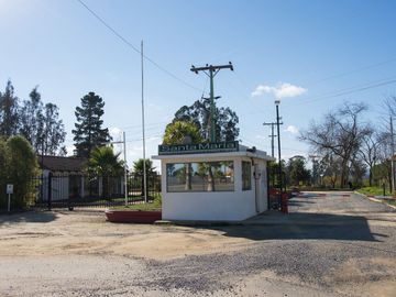 Maravillosa Parcela Con Casa de 321 M2 En Parque Santa María