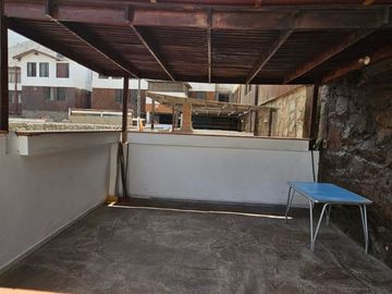 VENDO CASA EN EL CUADRO CHACLACAYO
