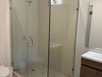 Nuevo y moderno departamento amueblado en Hexus