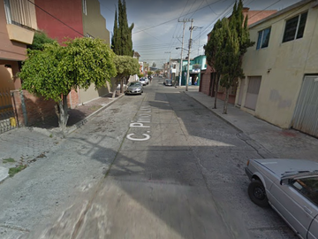 CASA EN VENTA EN MORELIA COL. LOS PINOS DE MICHOACAN