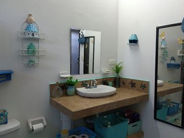 HERMOSA CASA DE UN PISO EN VENTA EN CHUBURNA PUERTO PROGRESO