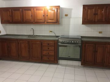 Casa en venta. Privada Periodista, Villahermosa Tabasco