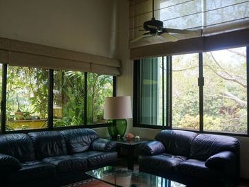 CASA EN VENTA EN ÁLAMOS 1