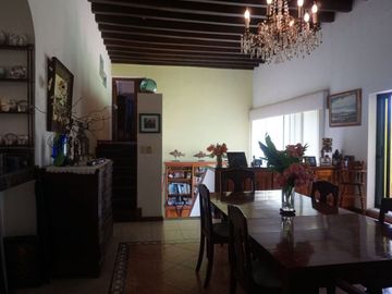 CASA EN VENTA EN ÁLAMOS 1