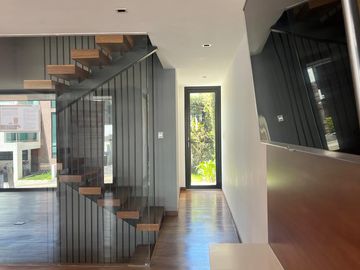 Casa en venta en Parque Santo Domingo, Lomas de Angelopolis, Puebla.
