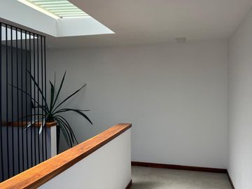 Casa en venta en Parque Santo Domingo, Lomas de Angelopolis, Puebla.
