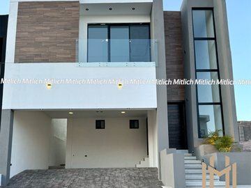 CASA EN VENTA VALDIVIA $5,300,000