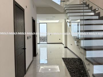 CASA EN VENTA VALDIVIA $5,300,000