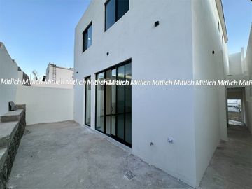 CASA EN VENTA VALDIVIA $5,300,000