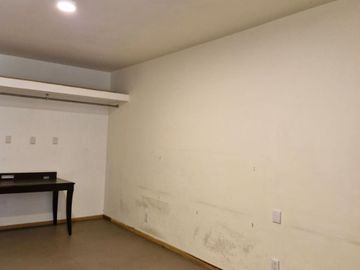 Casa ideal para oficinas, coorporativo o pequeño hotel a dos cuadras de Av México.