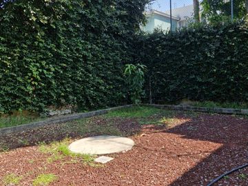Casa ideal para oficinas, coorporativo o pequeño hotel a dos cuadras de Av México.